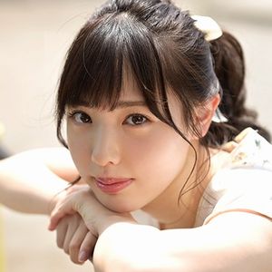 2019年に無修正デビューしたAV女優・白桃はな